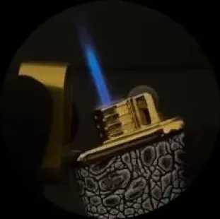 ولاعة معدن جلد الثعبان شعلة اتوماتيك (code3074)