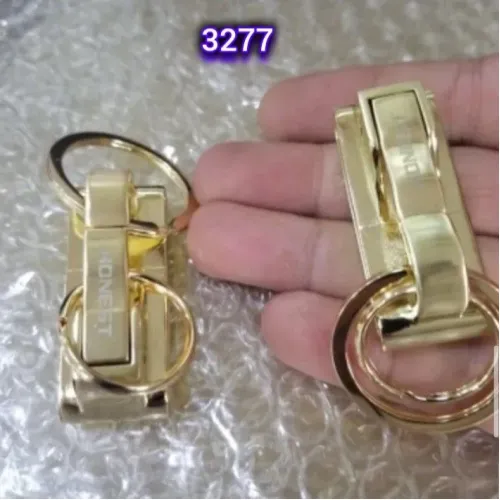 ميدالية مفاتيح هونست بجودة وكوالتى عالية (code3277)