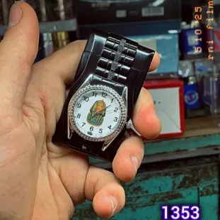 ولاعة غاز سخان مزودة بساعة مضيئة (code1353)